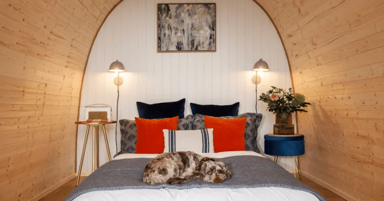 Garden Pod bedroom