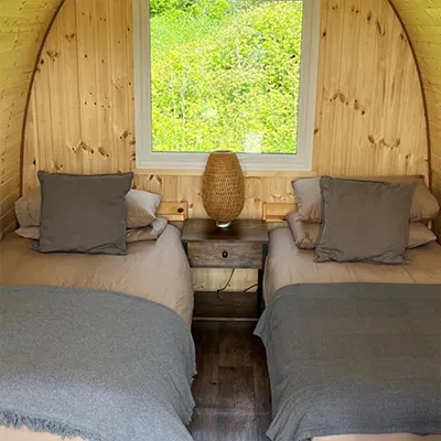 sleeping bedroom pod