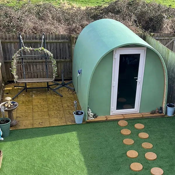 medium size garden pods